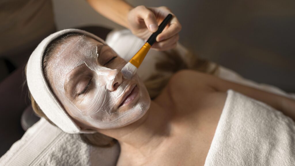 Acne facial gezichtsbehandeling in de praktijk