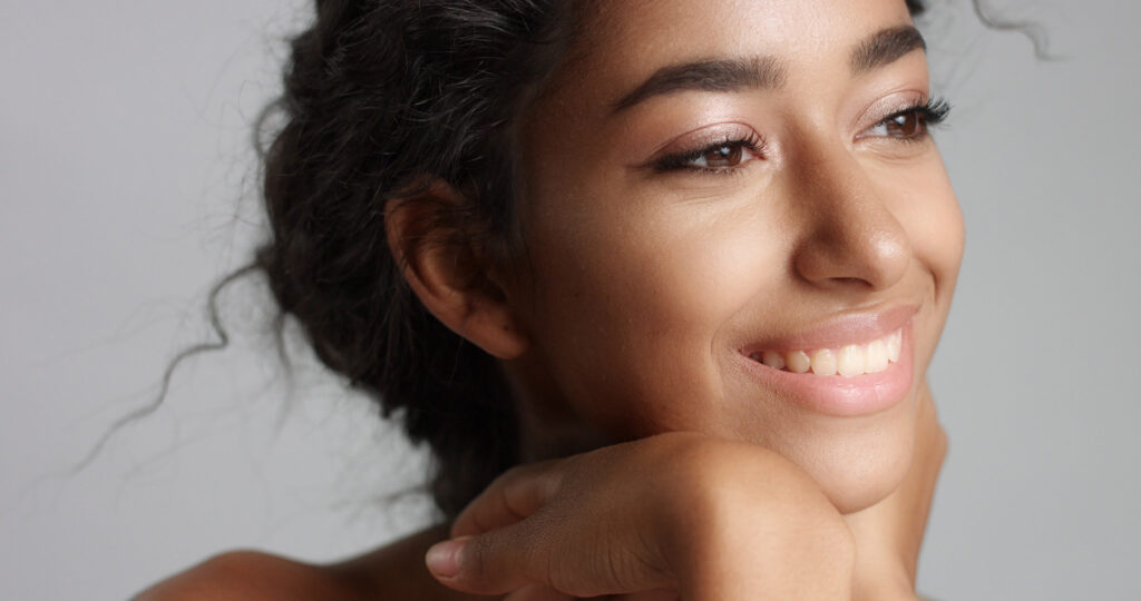 Rustige, evenwichtige huid na de balancerende facial